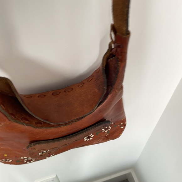 Unique leather floral purse hand made 70s hippy boho aesthetic one of a kind - Picture 4 of 6